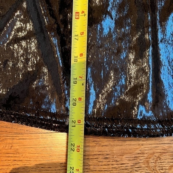 RTA black mock neck shimmer halter top size small - Picture 11 of 12